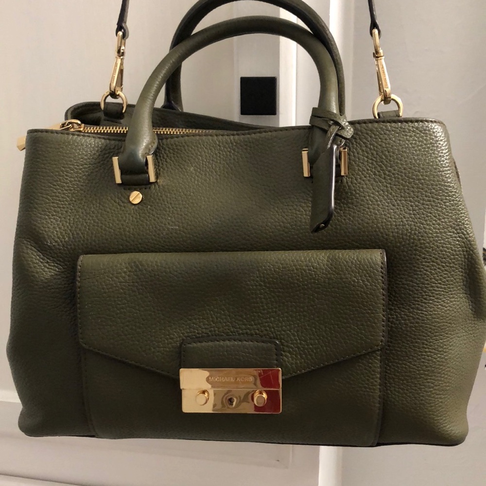 Michael Kors Olive Purse,  Great Used Condition